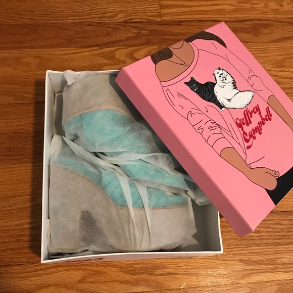 NIB Jeffrey Campbell TURQUOISE PLATFORM SANDAL - Picture 3 of 6